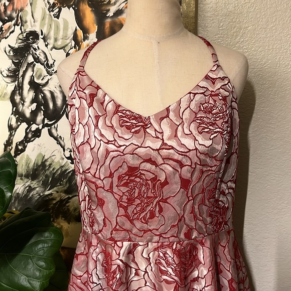 White House Black Market Size 12 - Picture 2 of 10